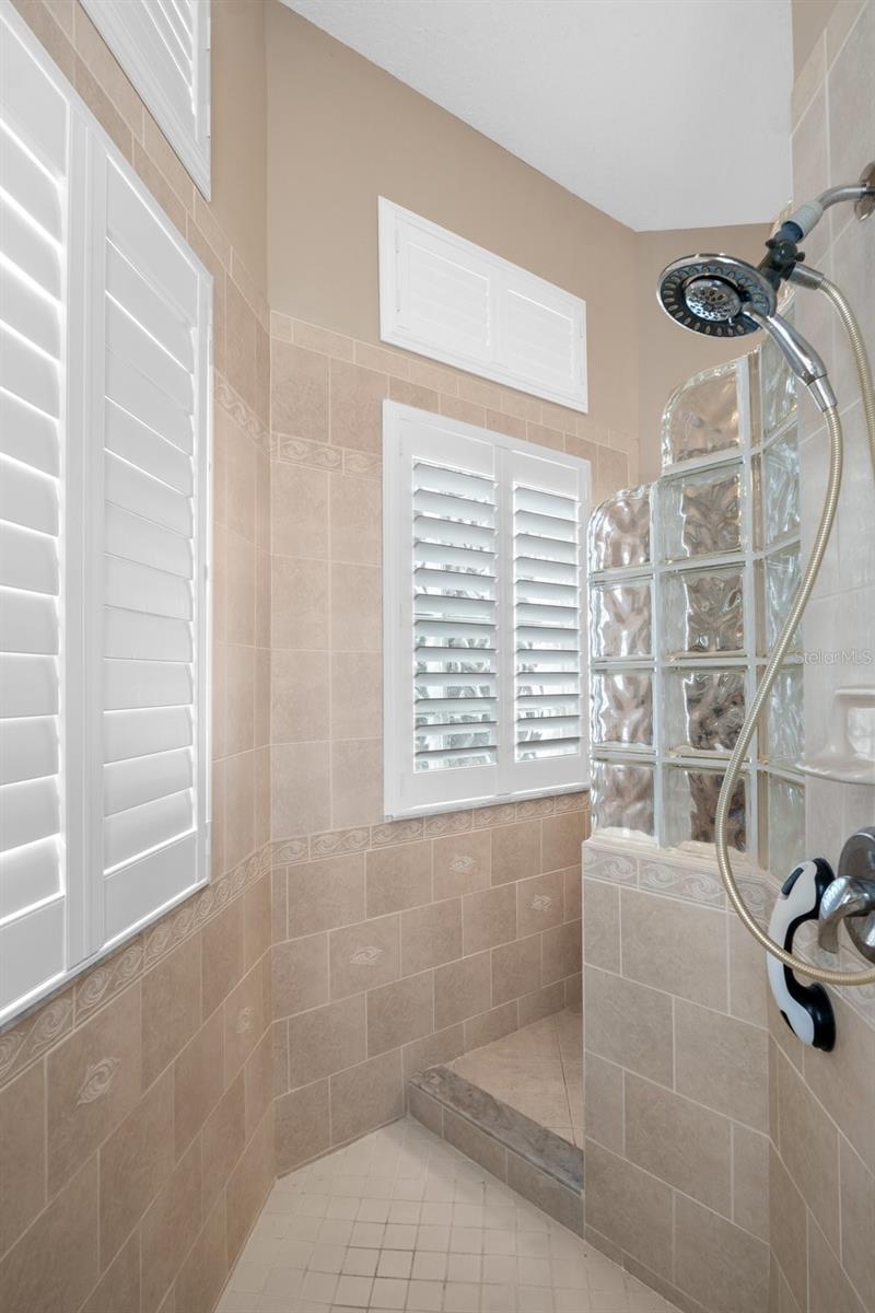 10501 WOODLAND WATERS BLVD