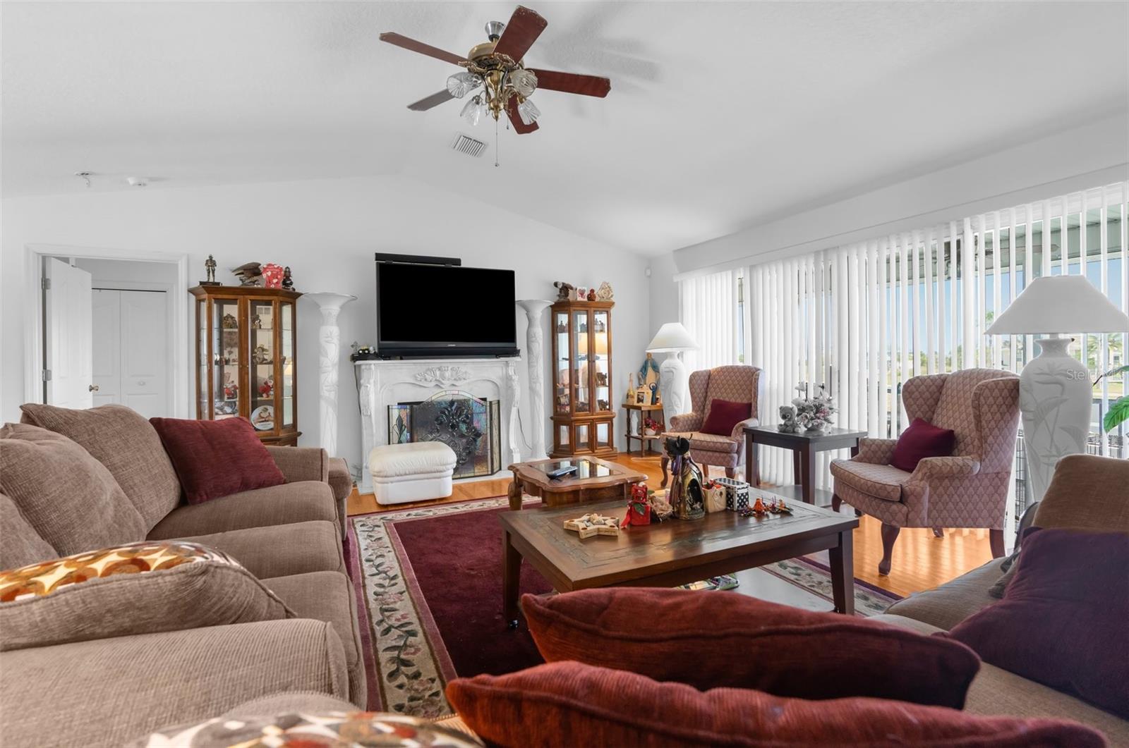3407 PALOMETA DR