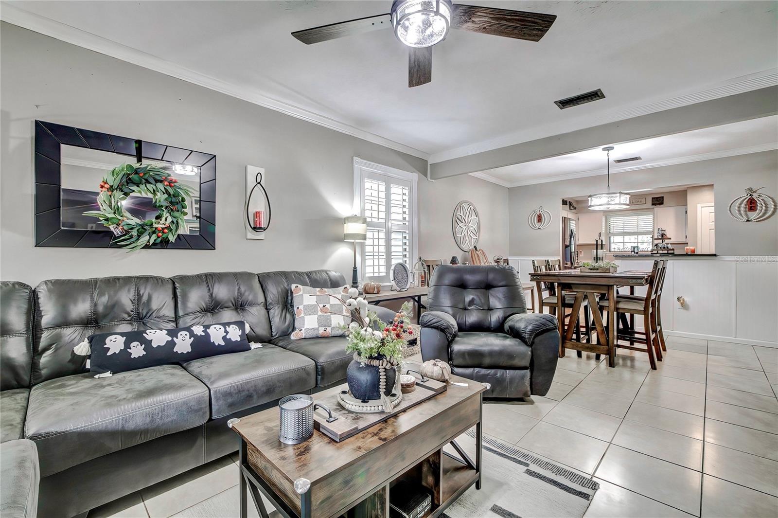 913 CANDLEBROOK LN