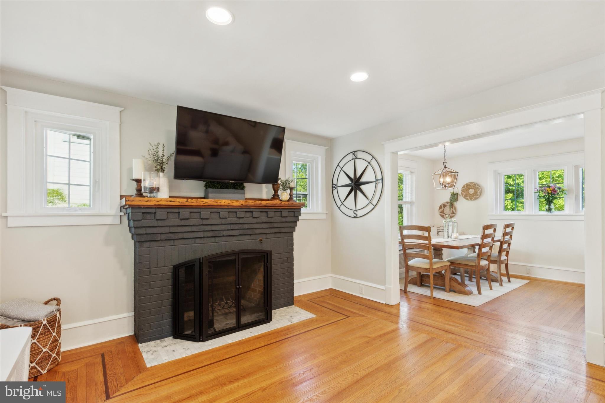 224 1st Ave