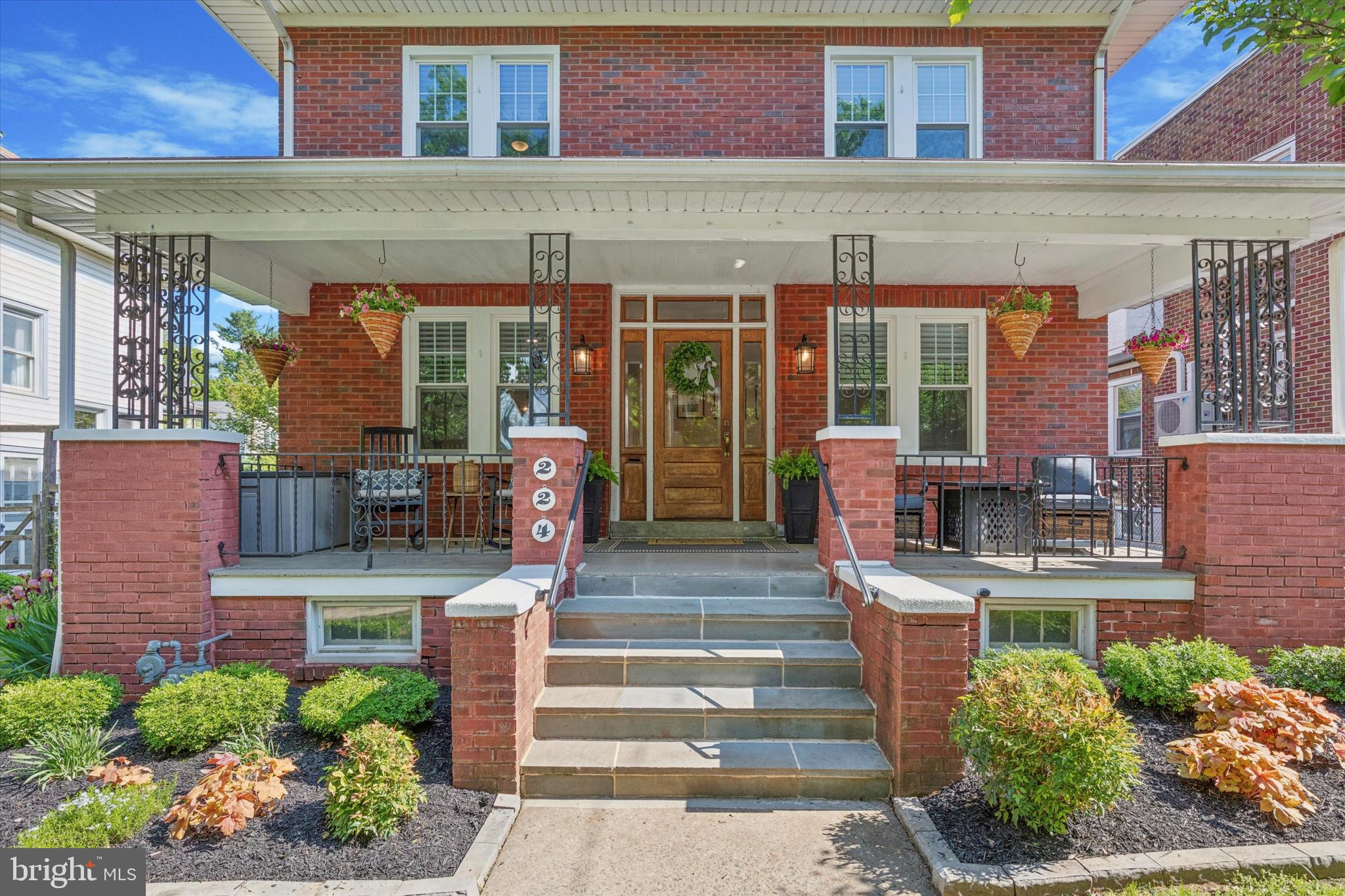 224 1st Ave