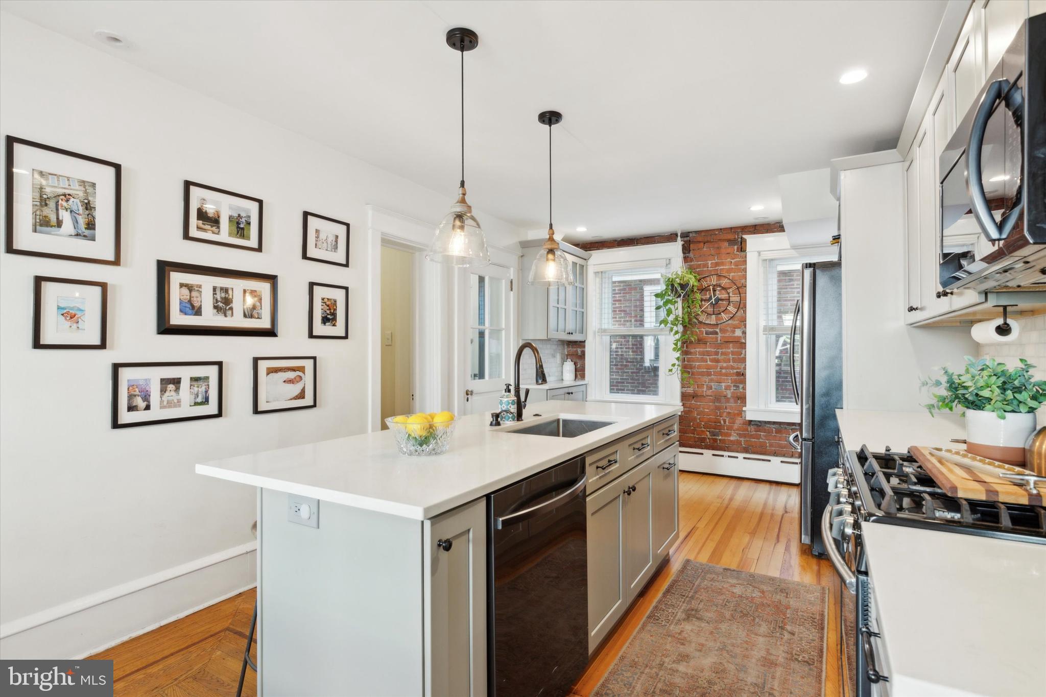 224 1st Ave