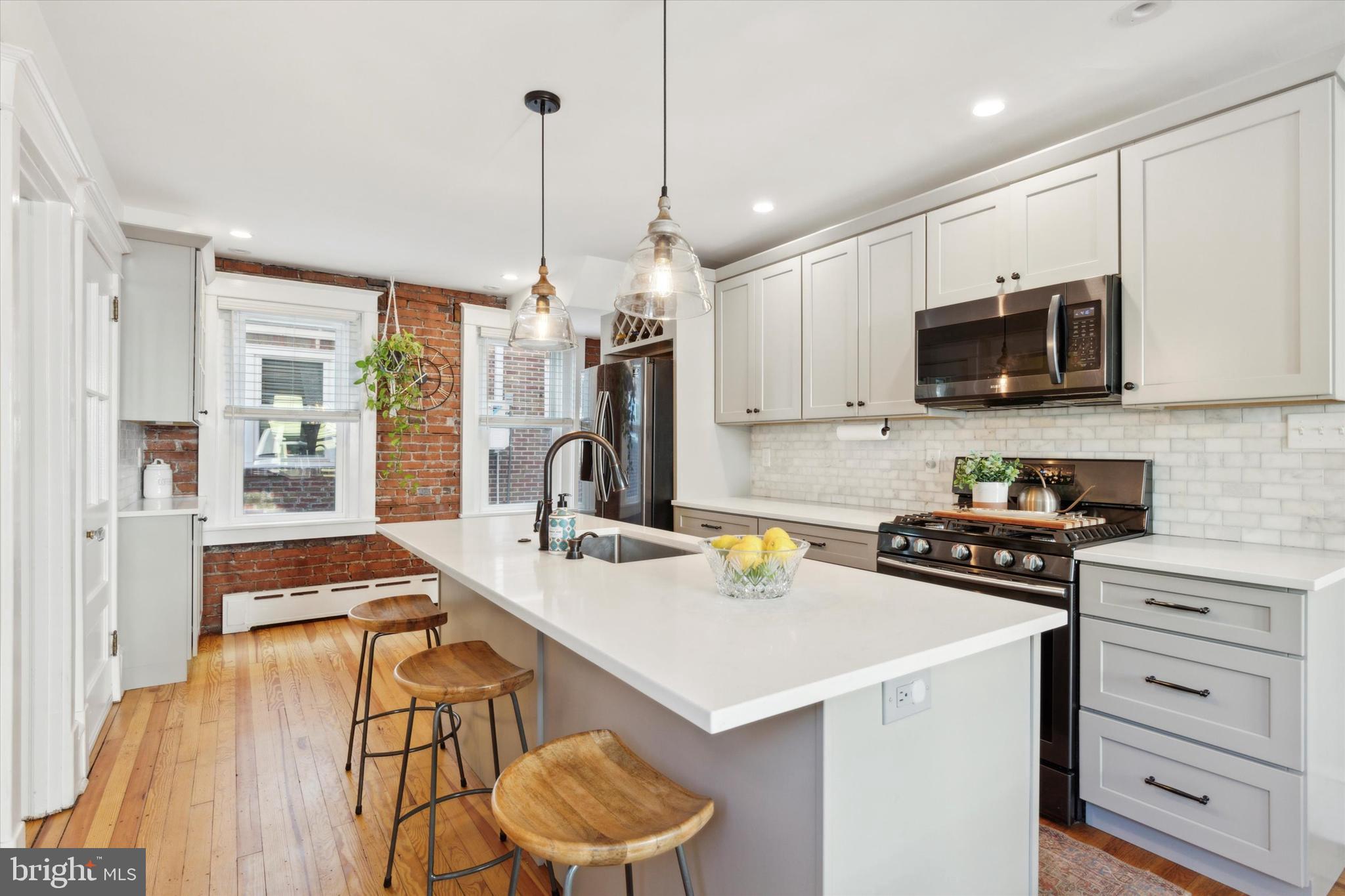 224 1st Ave