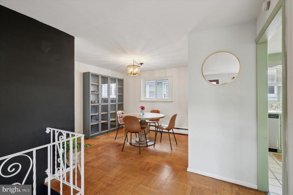 131 S Lynn Blvd