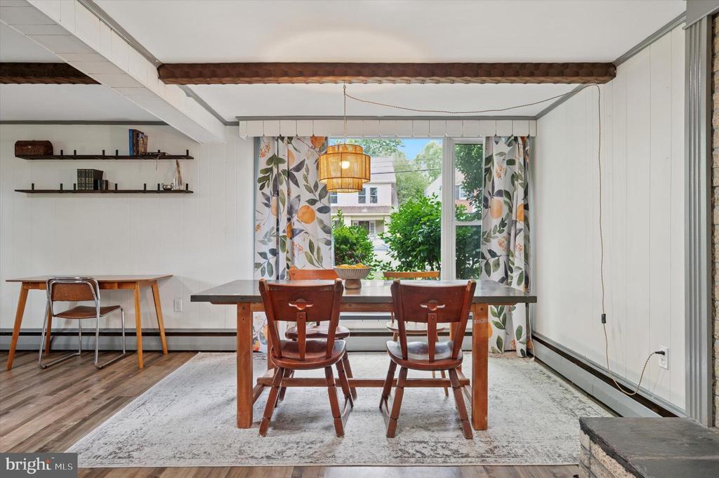131 S Lynn Blvd