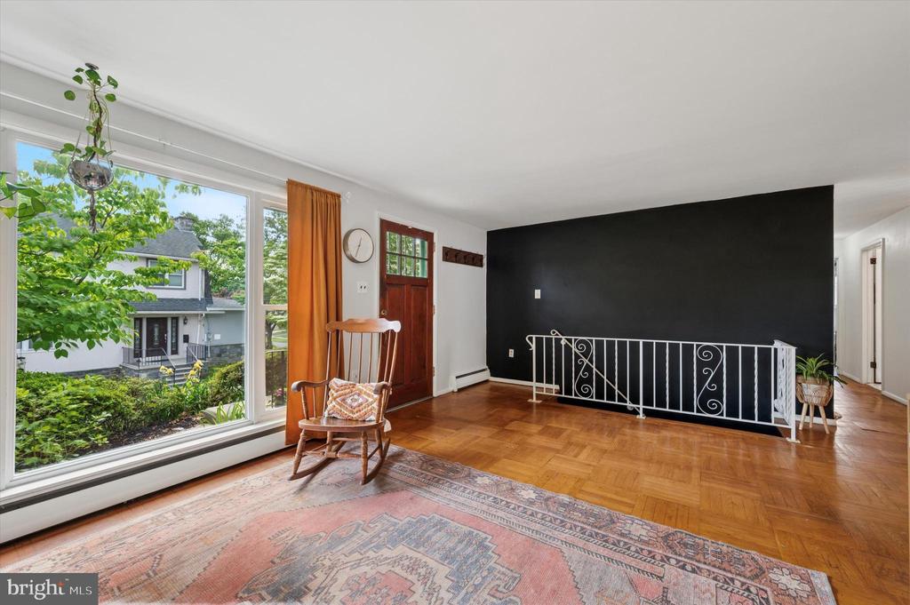 131 S Lynn Blvd