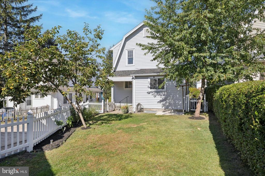 217 WINDSOR AVENUE
