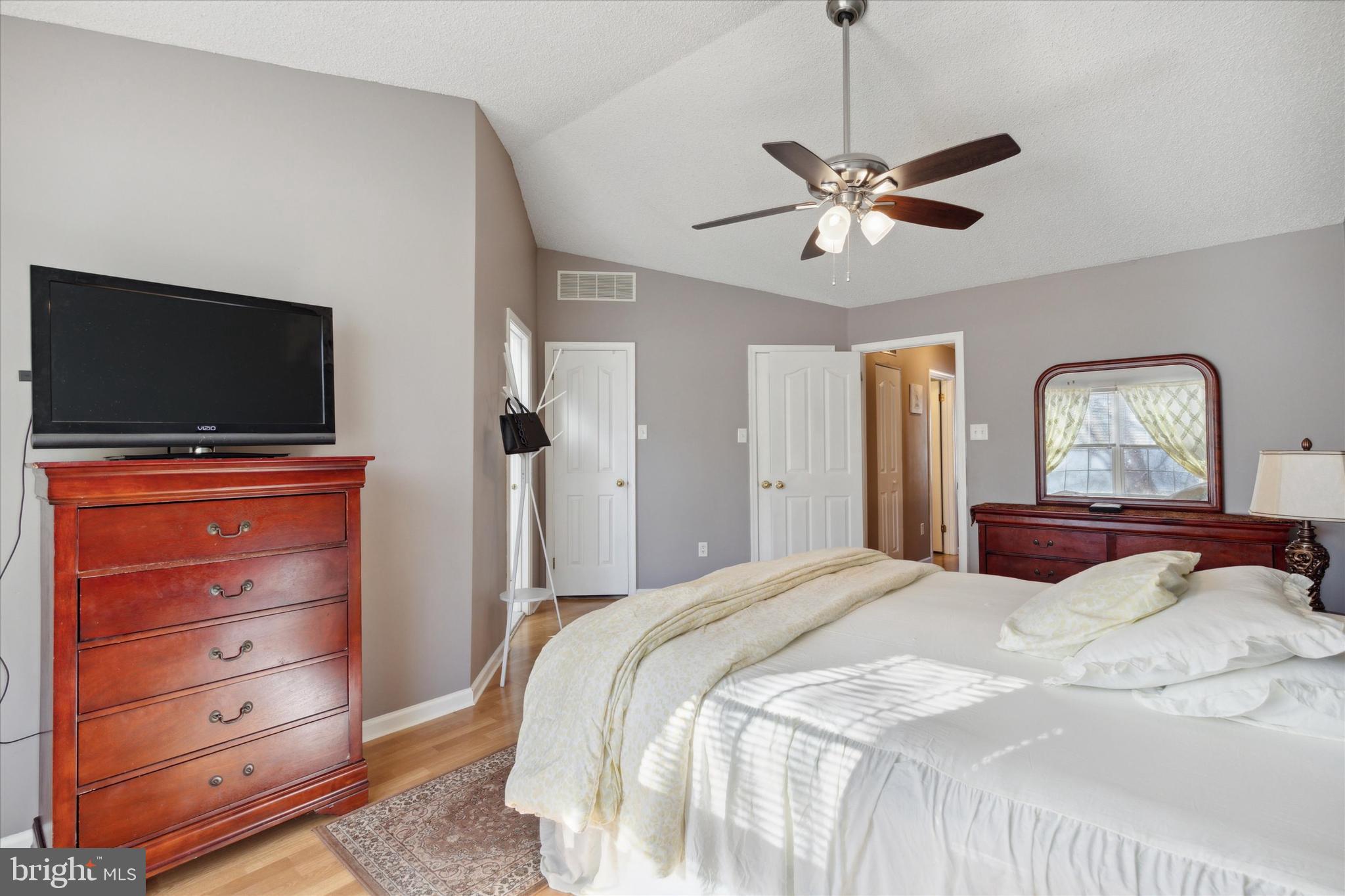 135 Spruce Ln