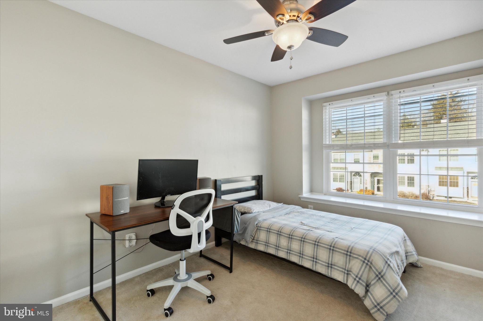 135 Spruce Ln