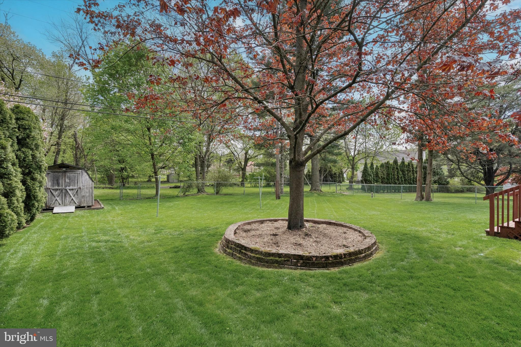 24 Briar Rd