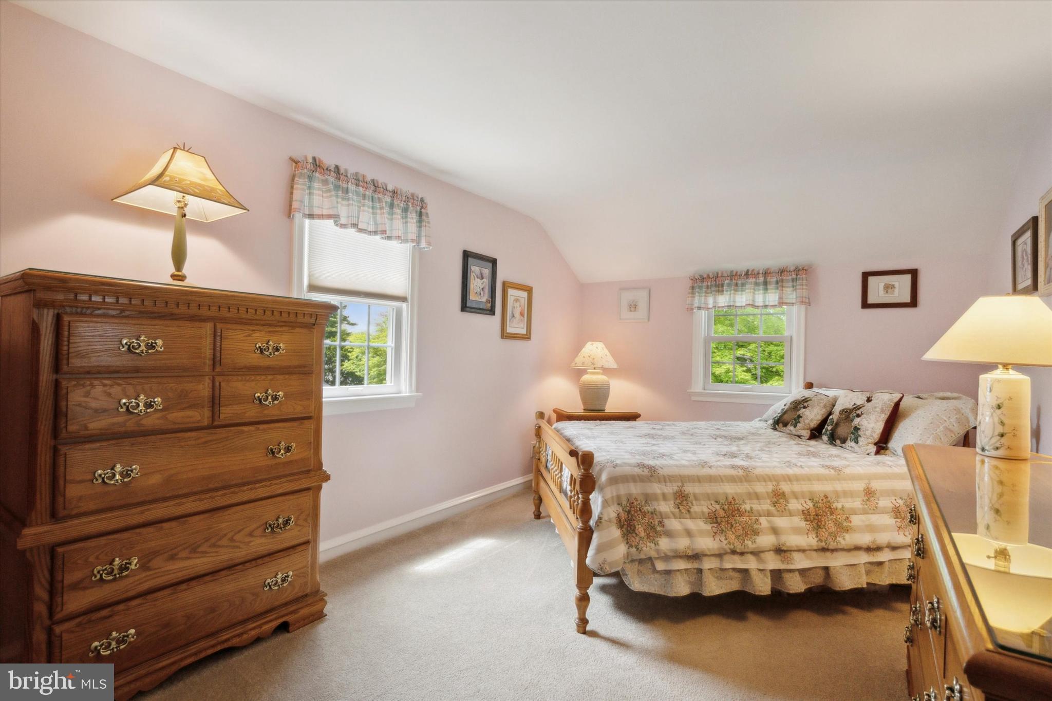 24 Briar Rd