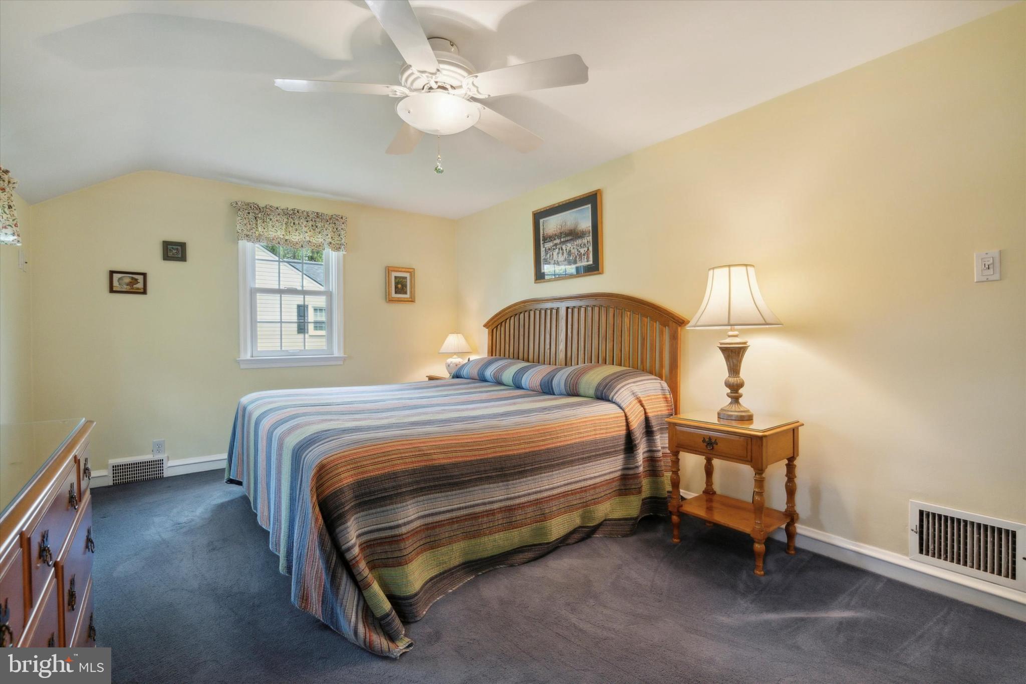 24 Briar Rd