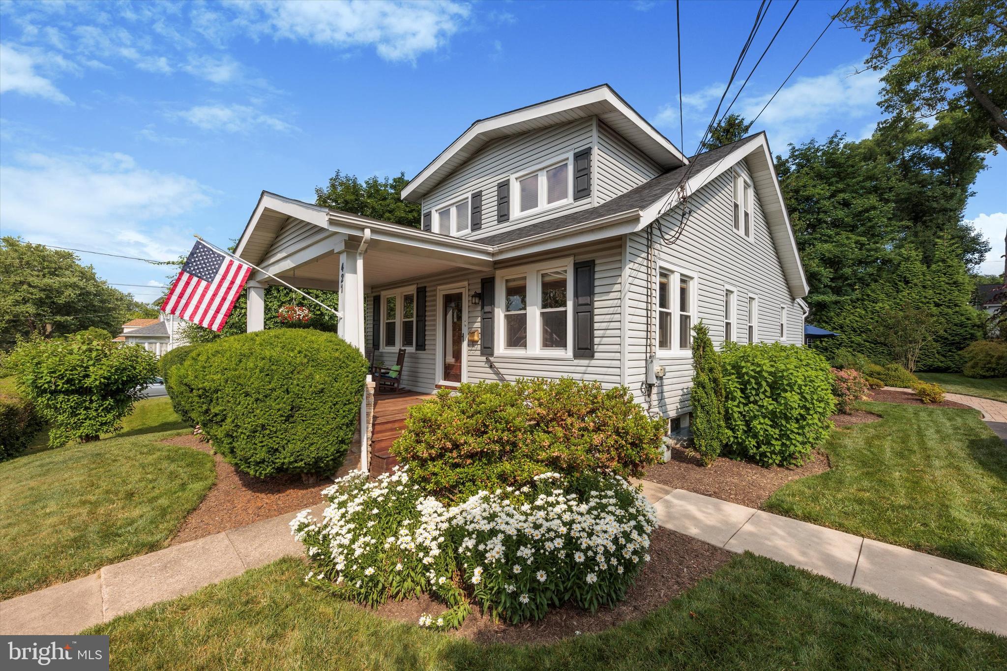 421 Elm Ave