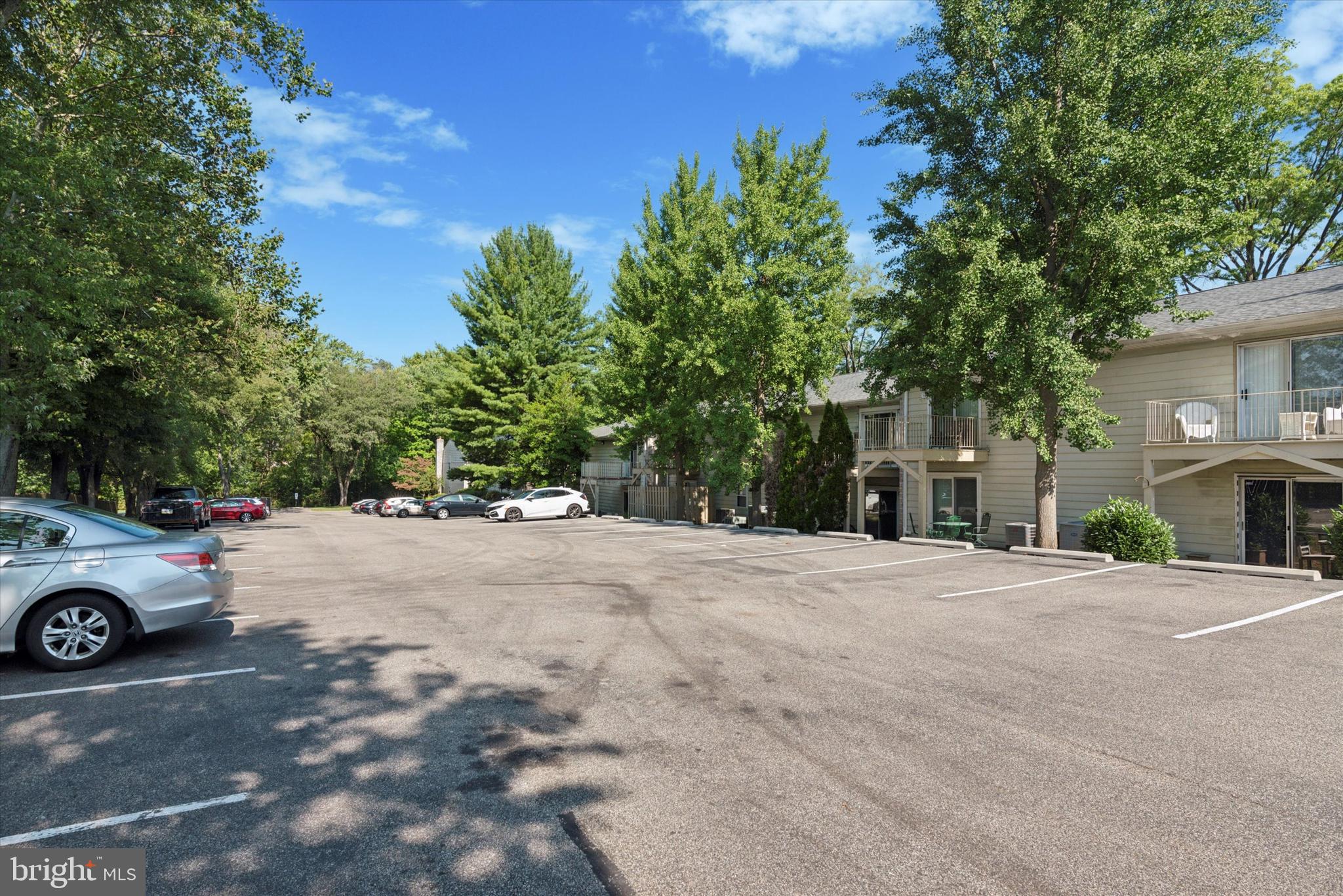 63 Cavendish Dr #63