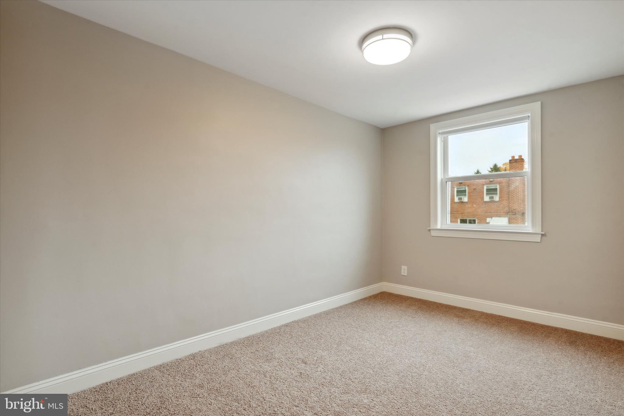 253 S MAIN ST