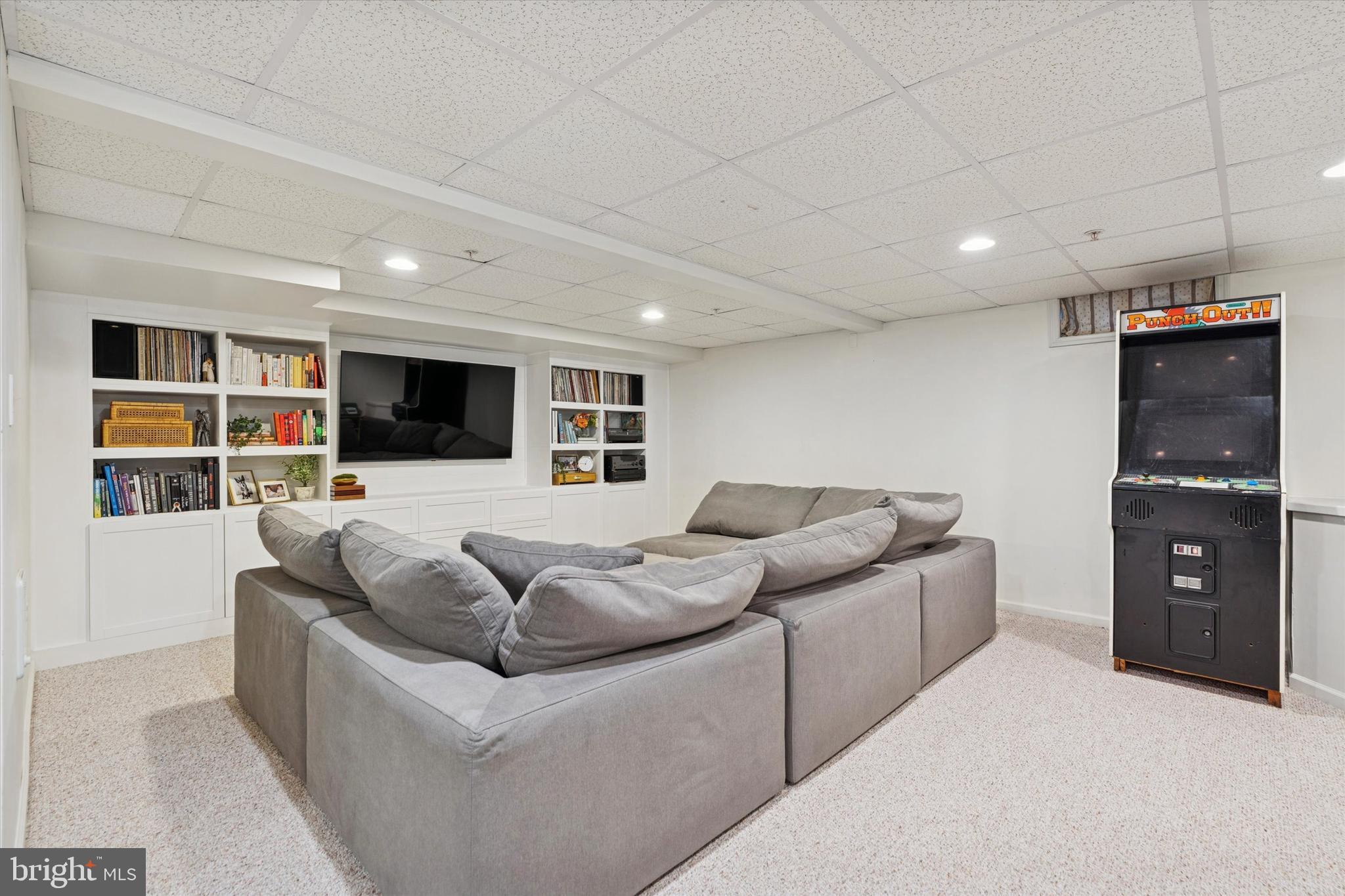 316 GLENN ROSE CIRCLE