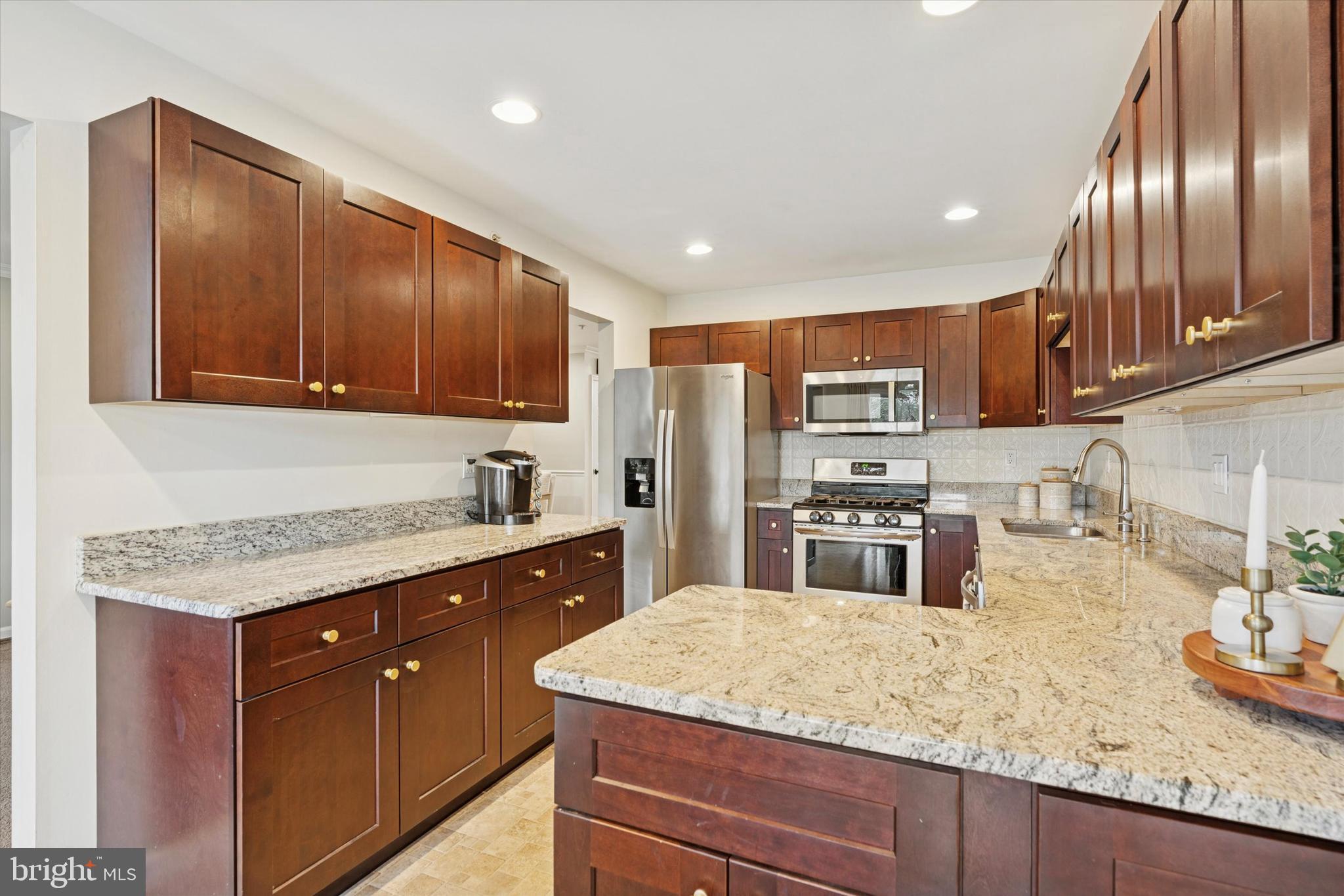 316 GLENN ROSE CIRCLE