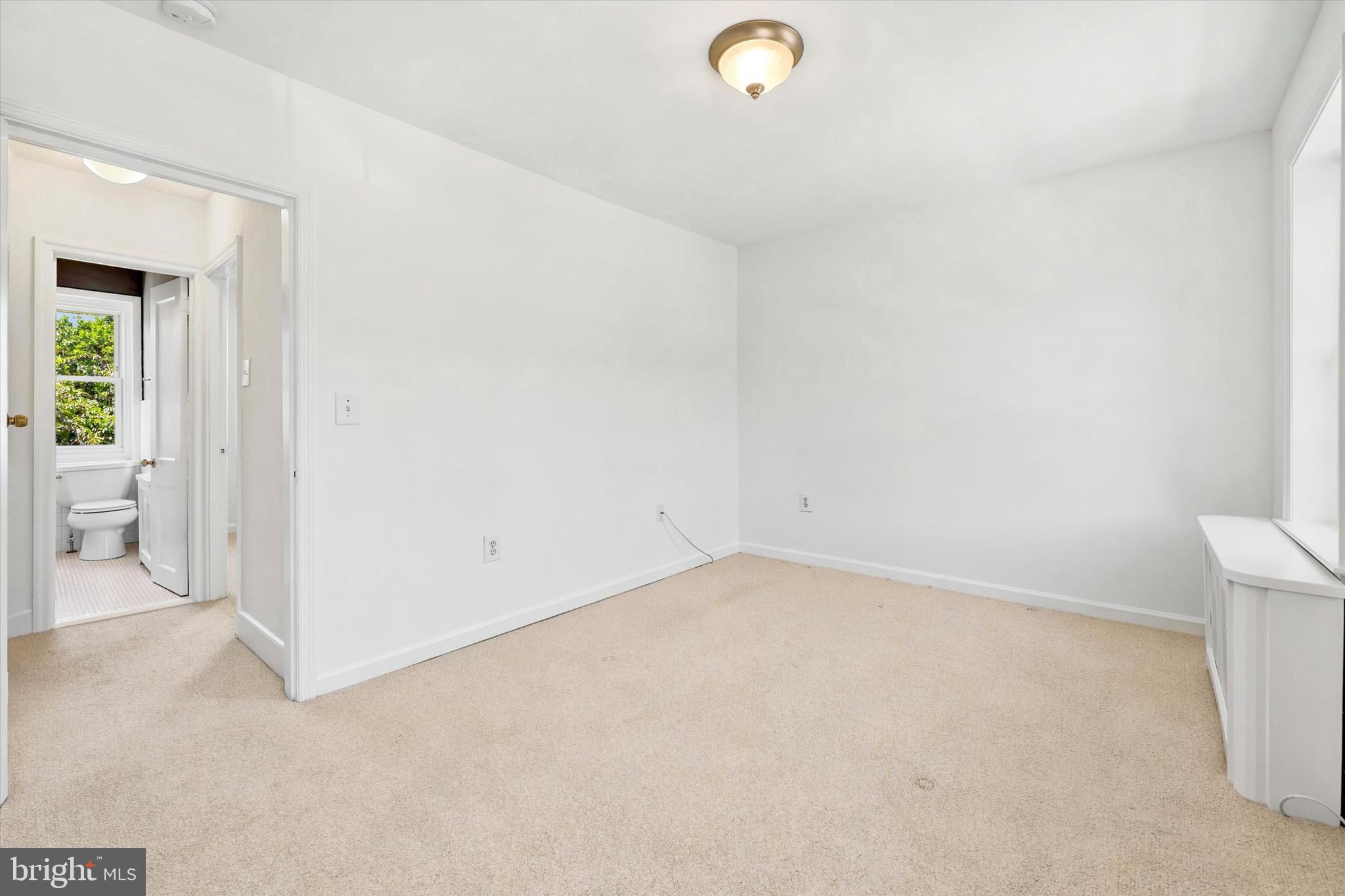 117 E 3RD AVENUE