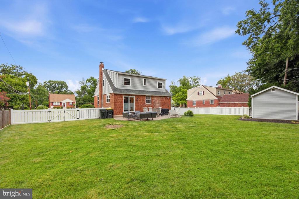 19 NEWINGTON DRIVE