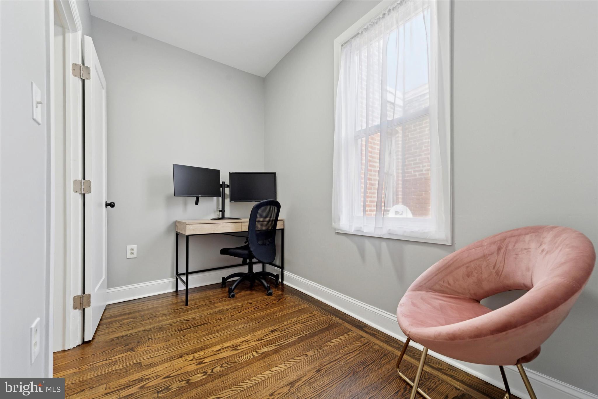 3208 W ALLEGHENY AVENUE