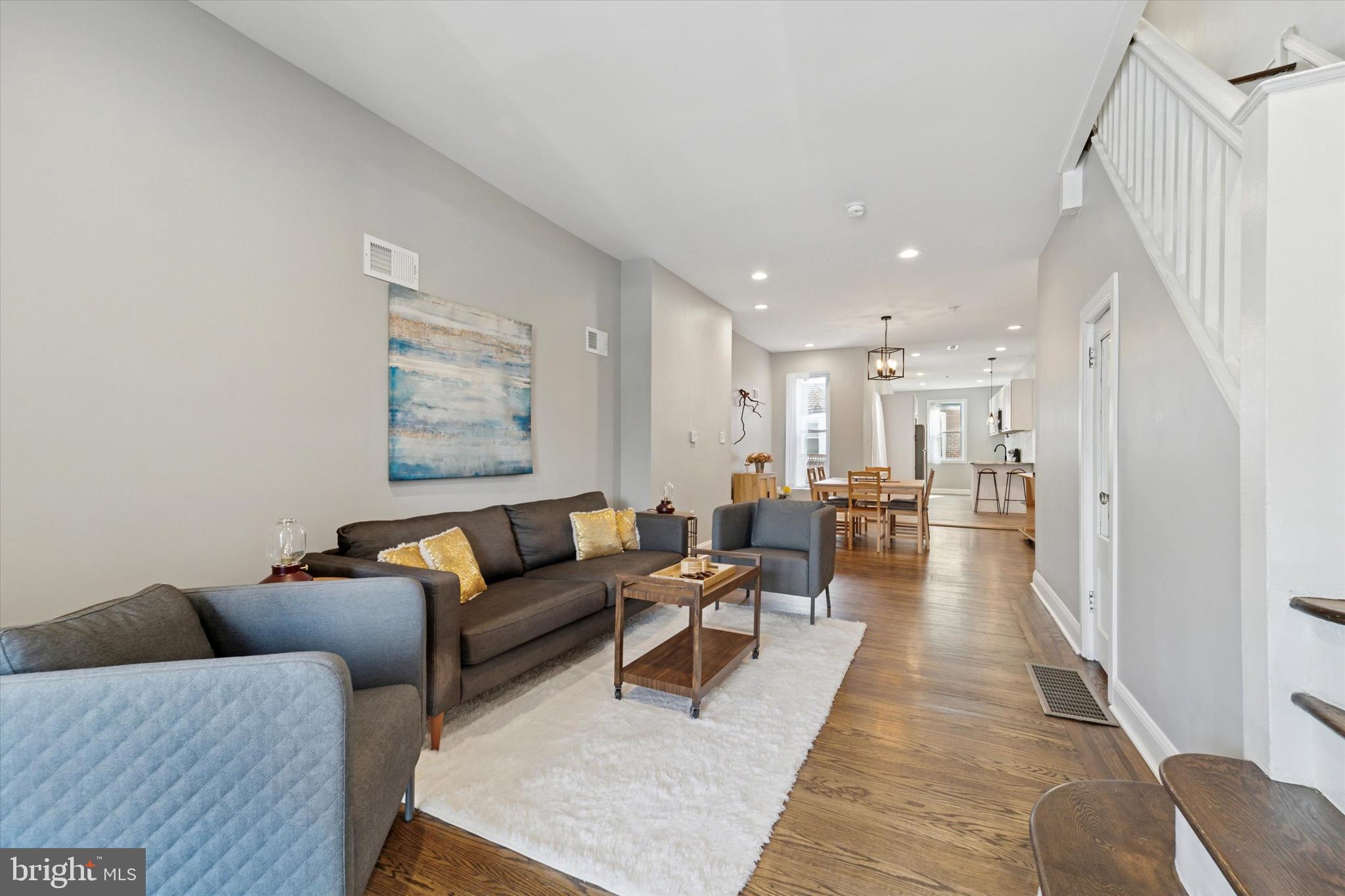 3208 W ALLEGHENY AVENUE