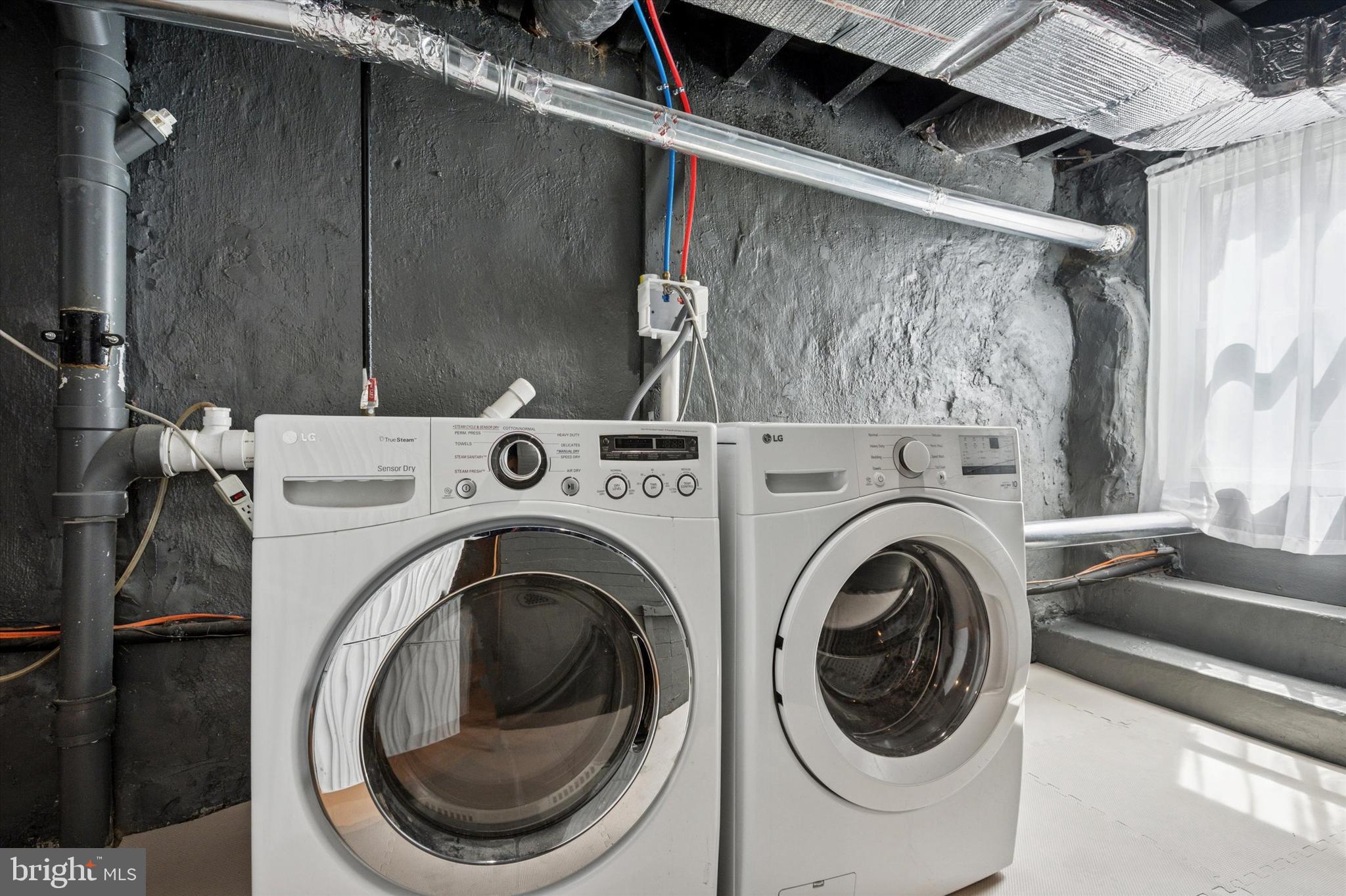 3208 W ALLEGHENY AVENUE