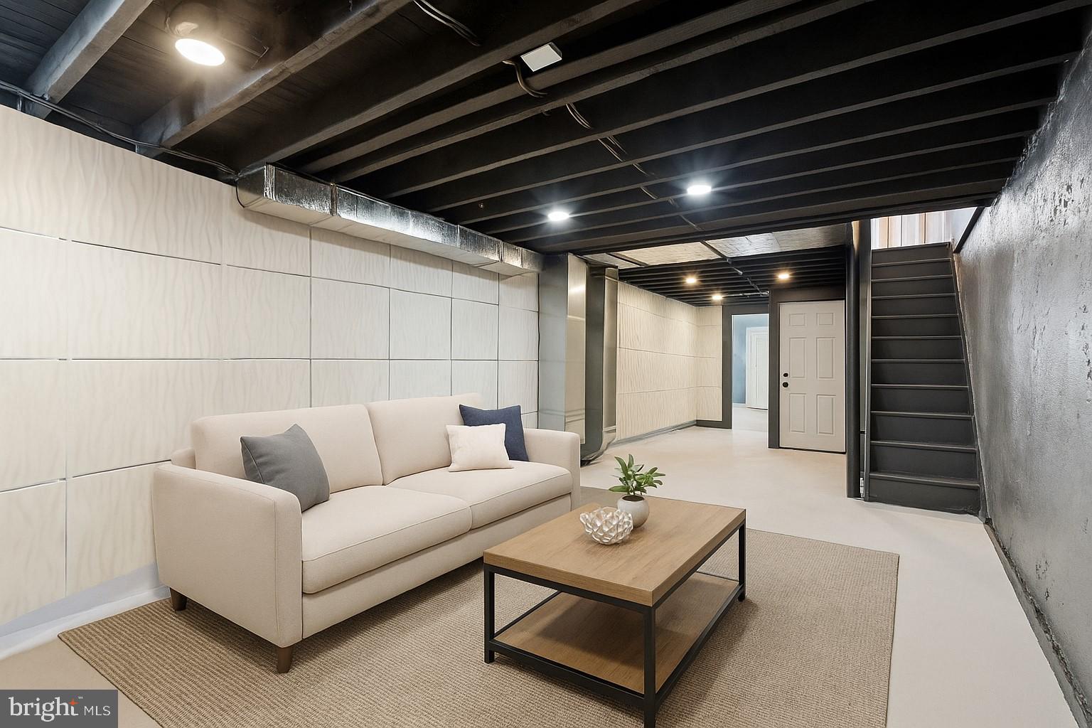 3208 W ALLEGHENY AVENUE