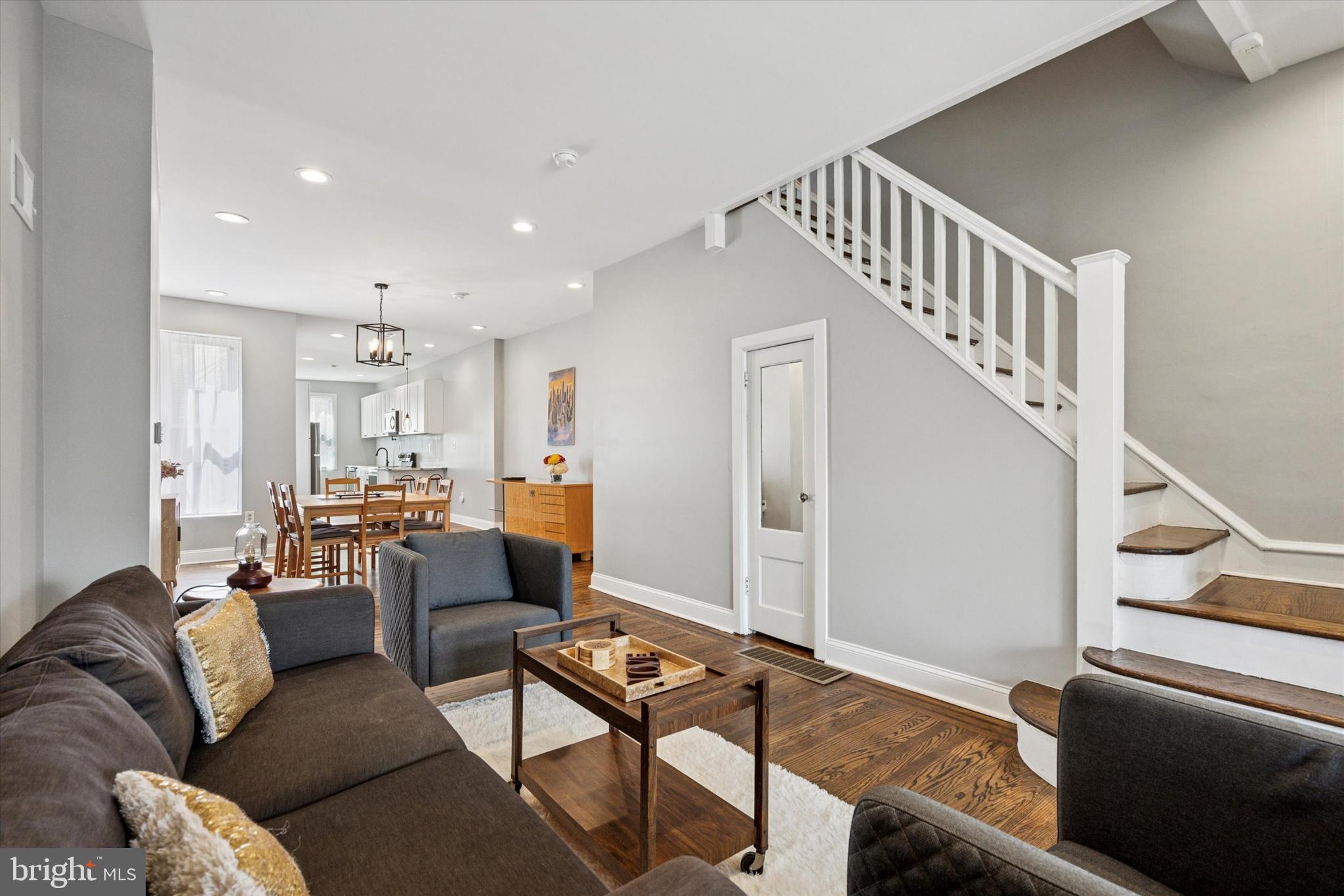 3208 W ALLEGHENY AVENUE