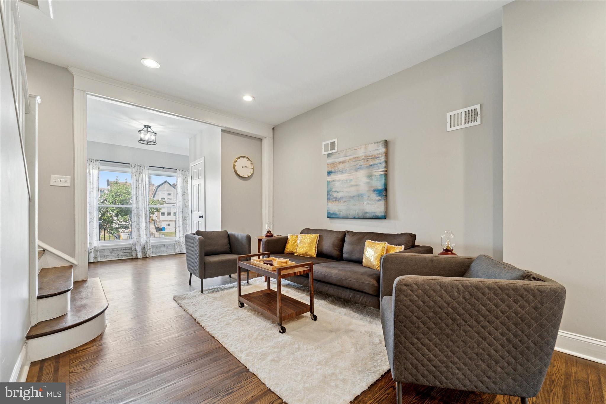 3208 W ALLEGHENY AVENUE