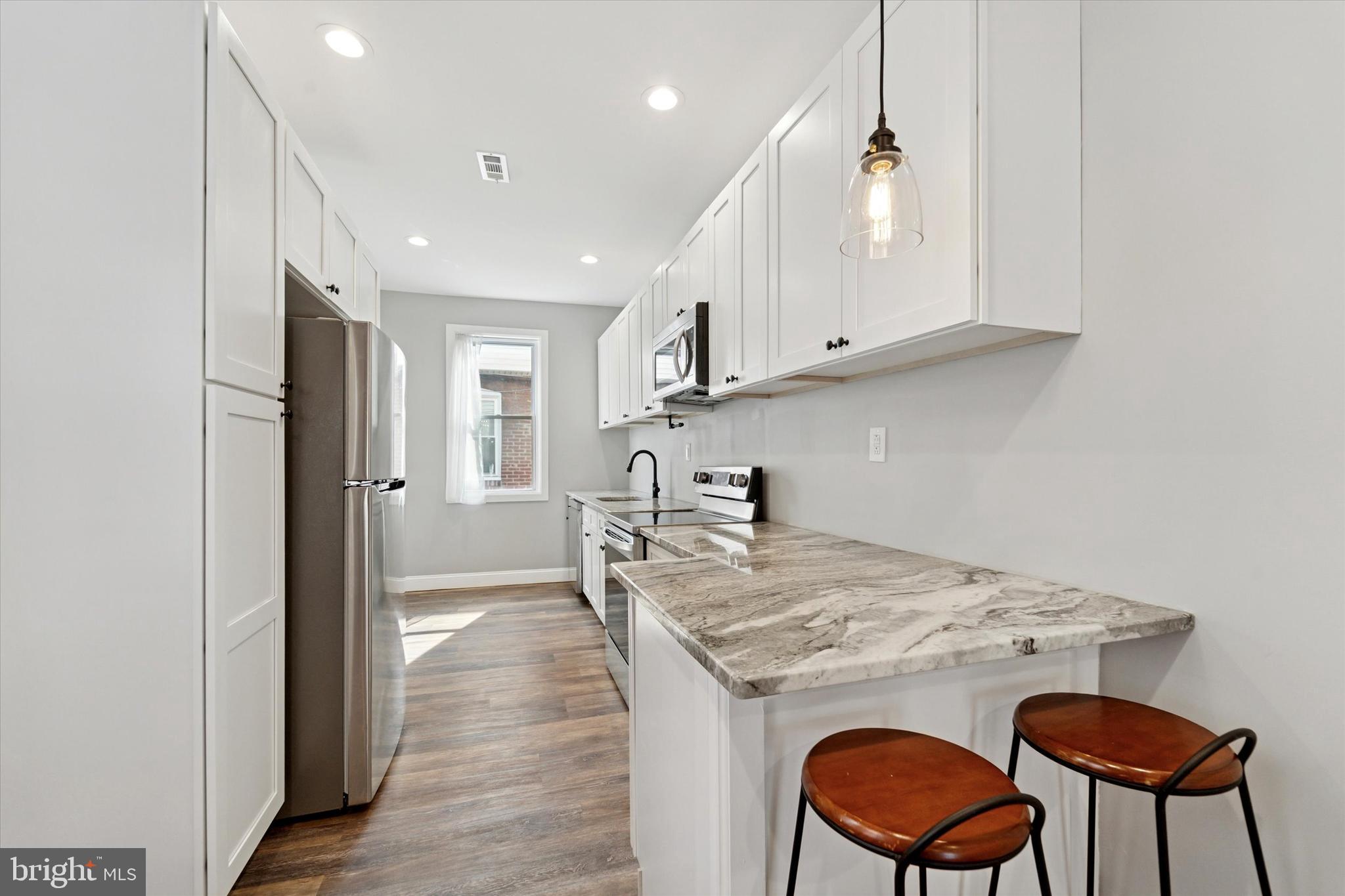 3208 W ALLEGHENY AVENUE