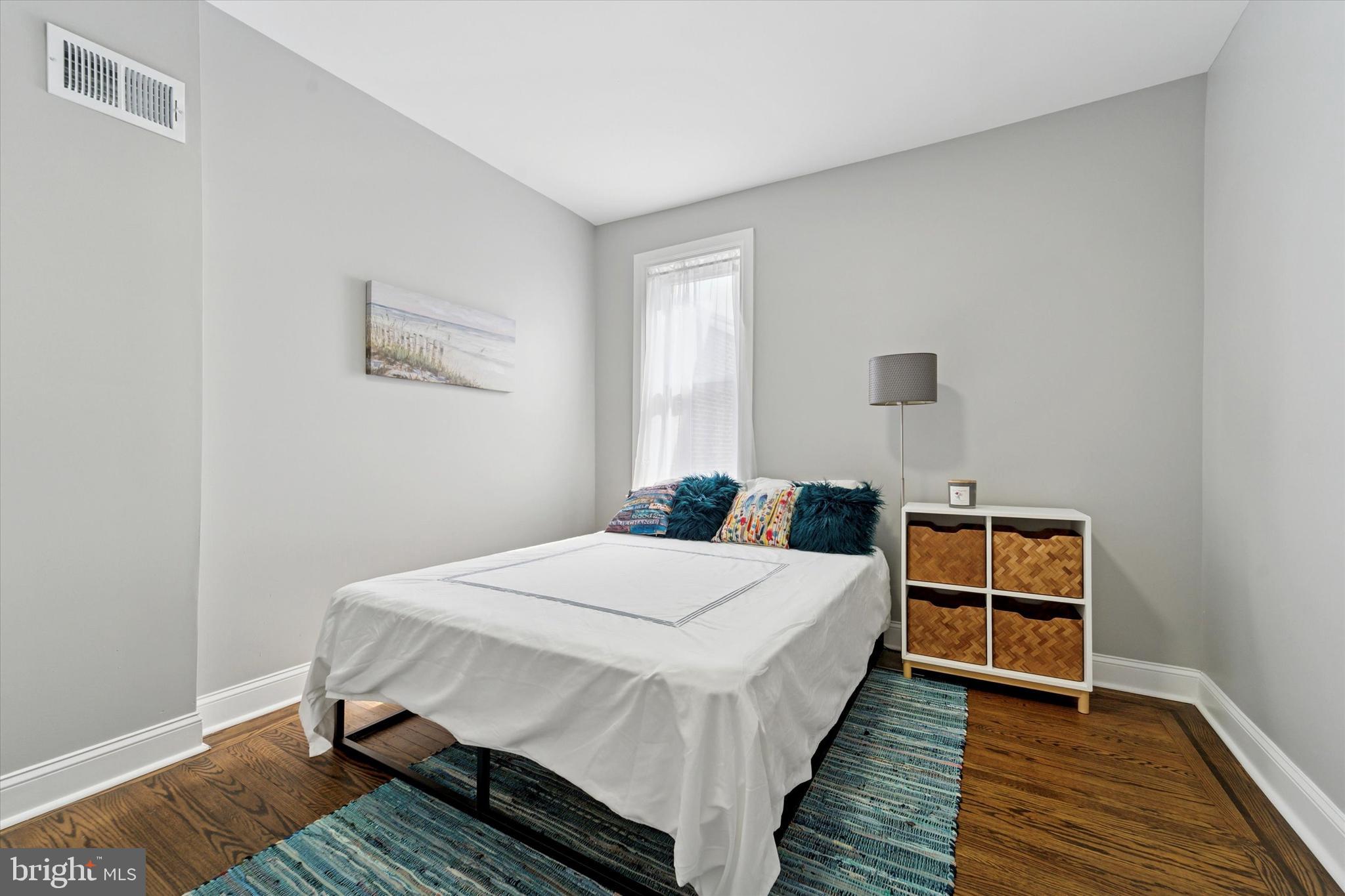 3208 W ALLEGHENY AVENUE