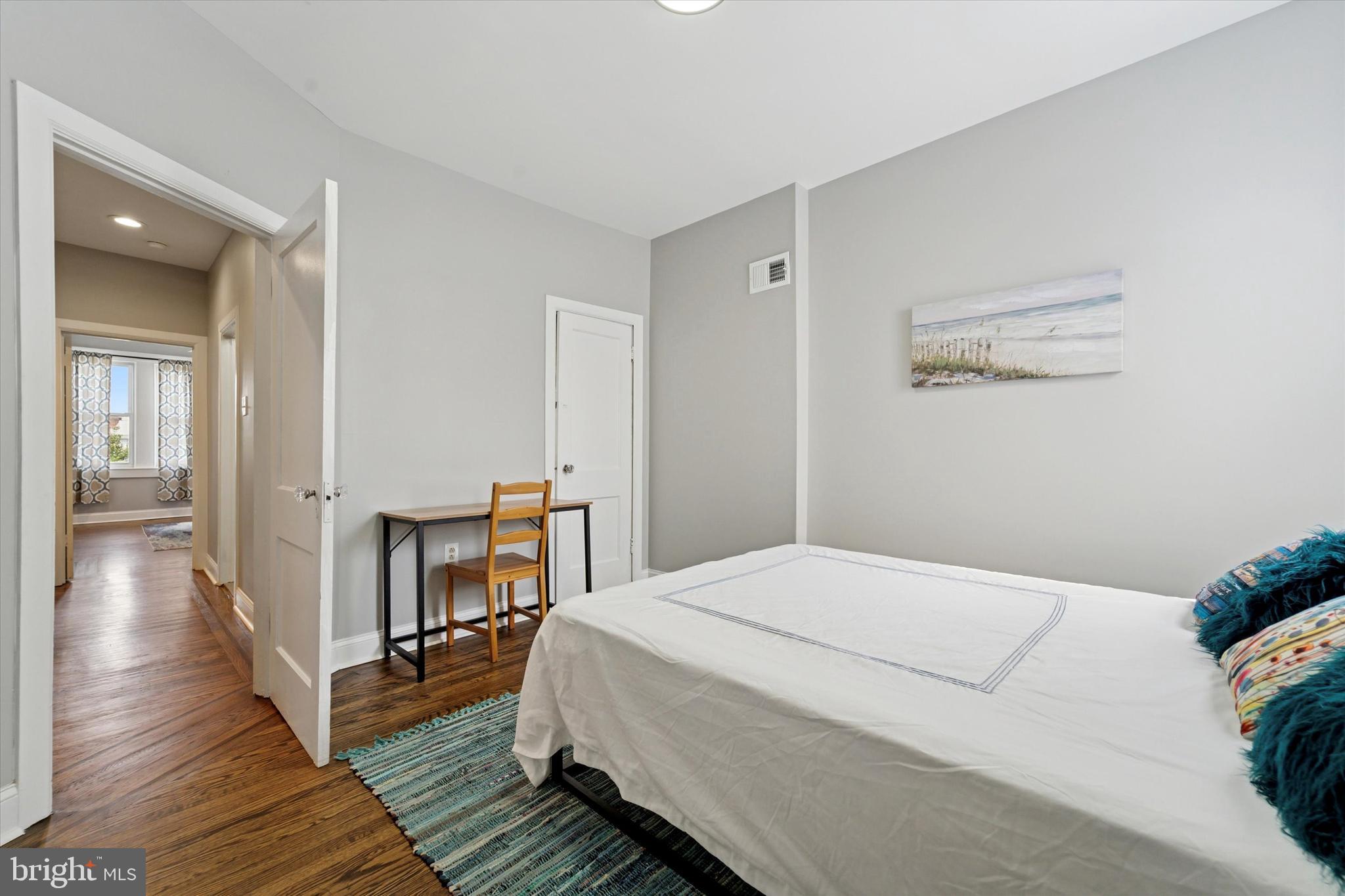 3208 W ALLEGHENY AVENUE