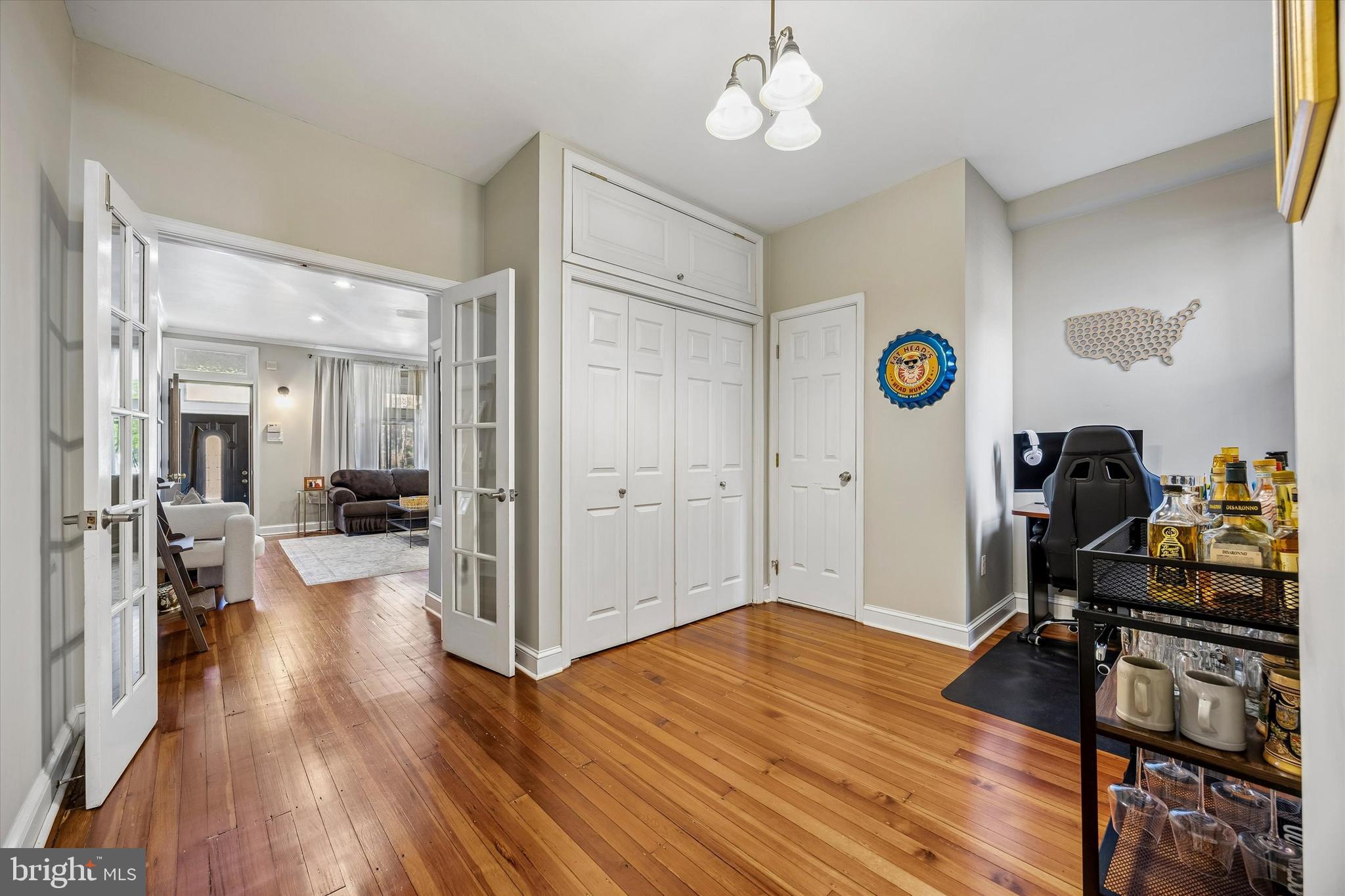 311 KRAMS AVENUE