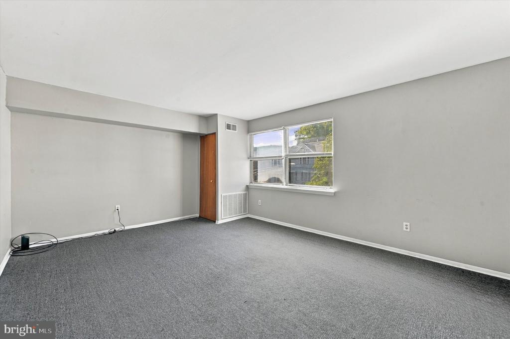 169 PARKER AVENUE