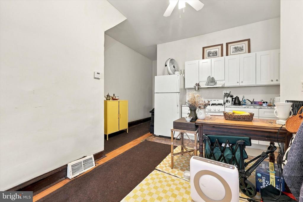 4336 MANAYUNK AVENUE