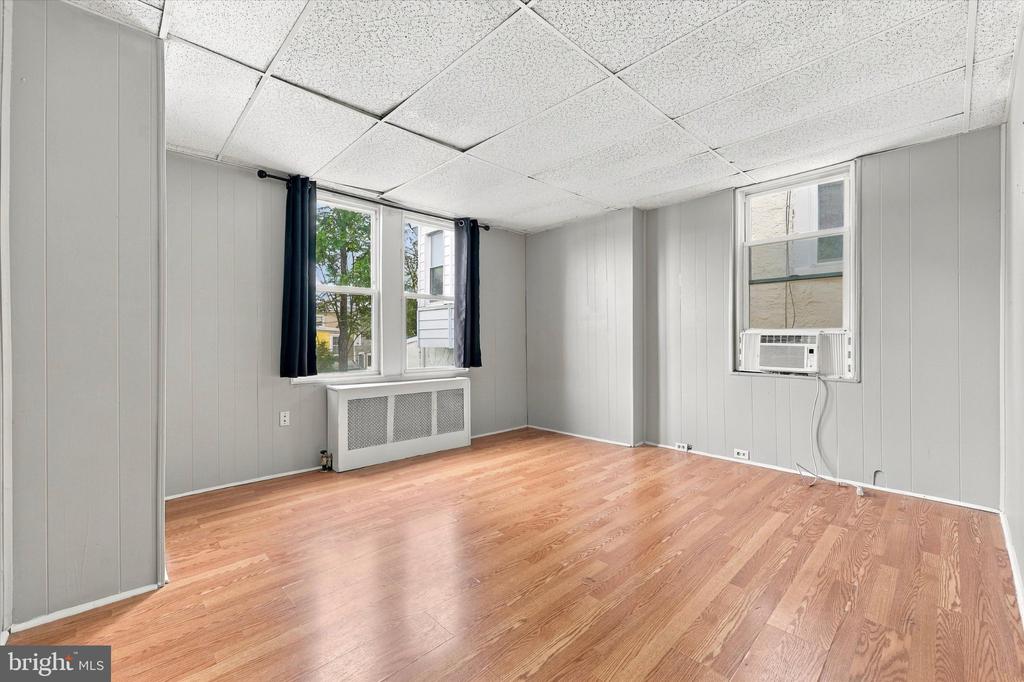 4336 MANAYUNK AVENUE