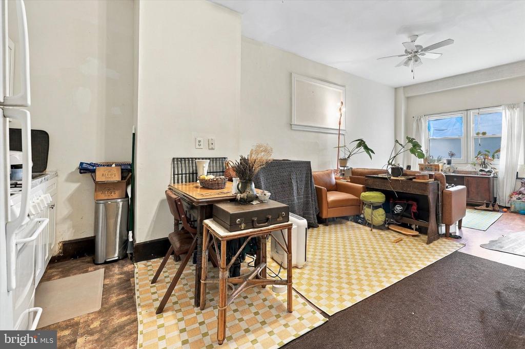 4336 MANAYUNK AVENUE