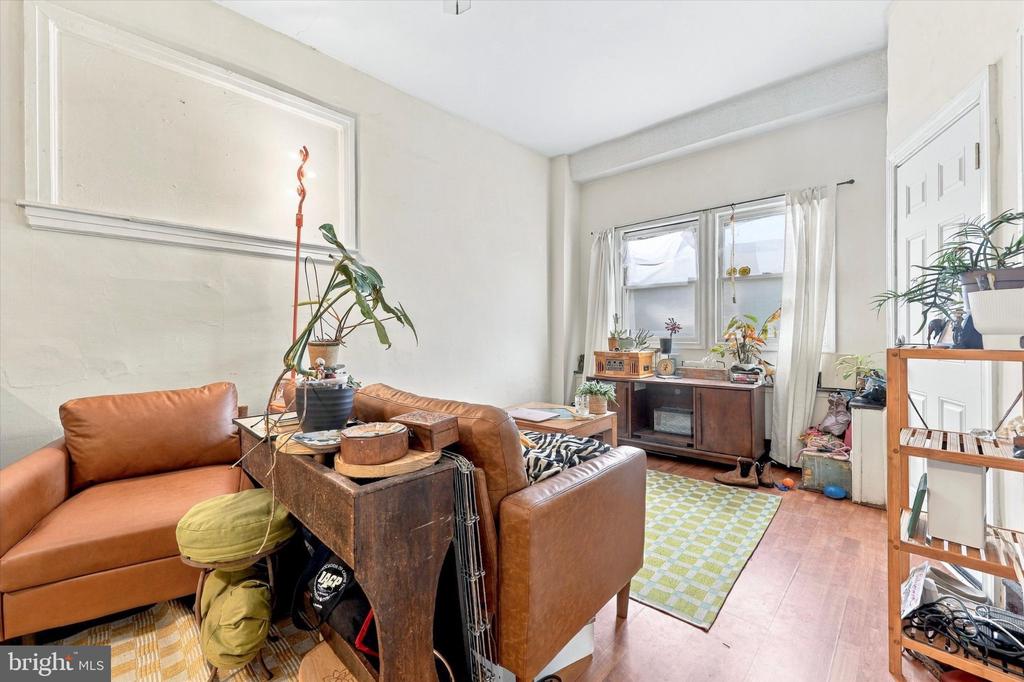 4336 MANAYUNK AVENUE