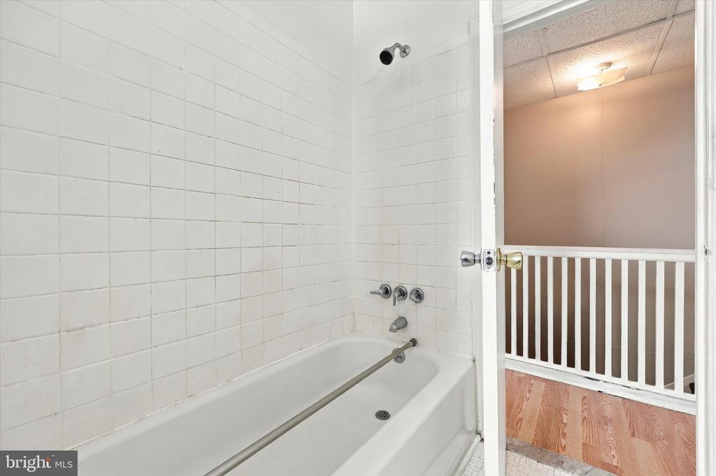 4336 MANAYUNK AVENUE