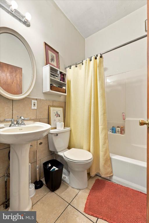 4336 MANAYUNK AVENUE