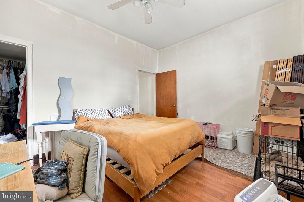 4336 MANAYUNK AVENUE