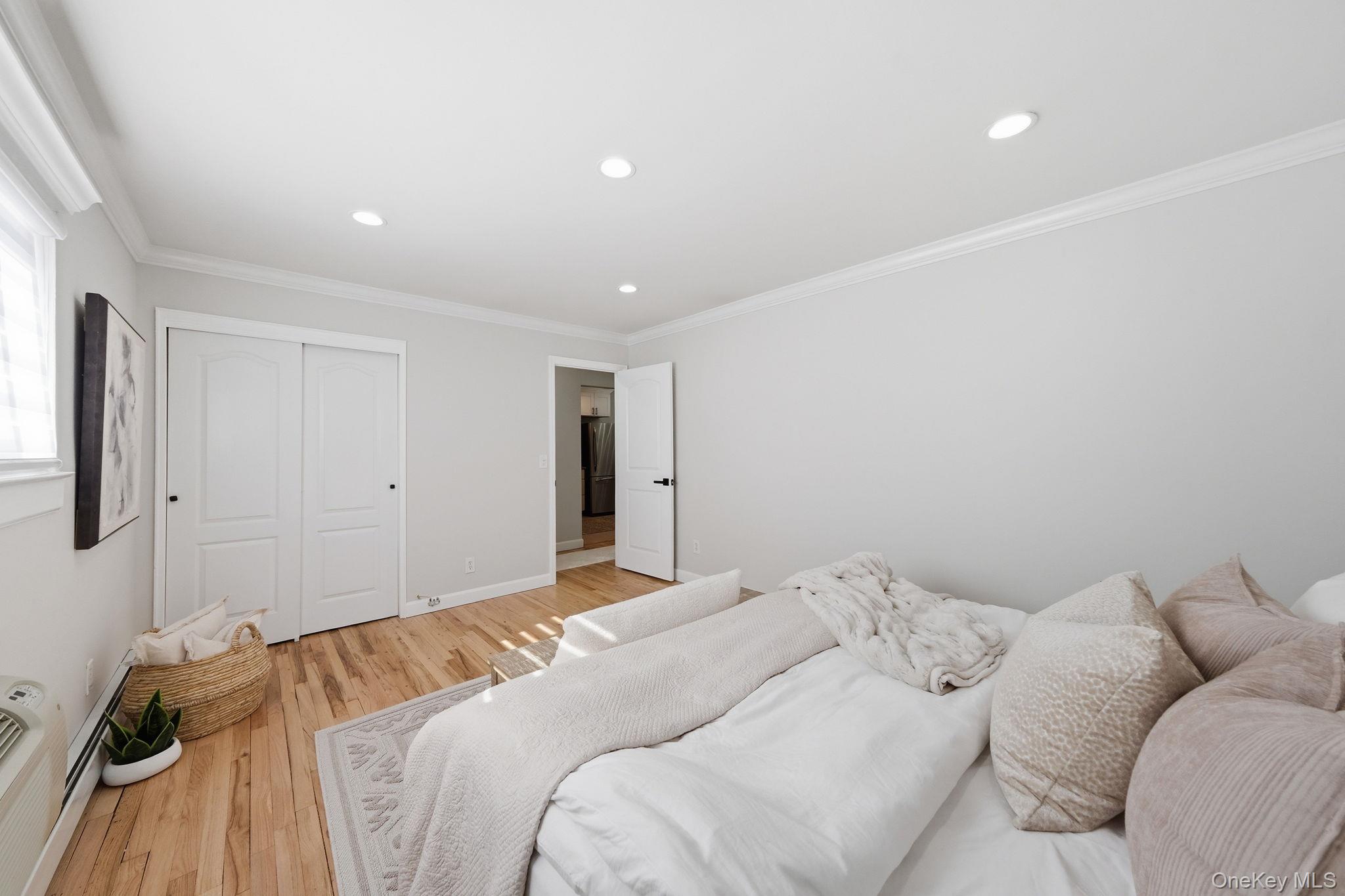 10 Smithtown Unit: 6A