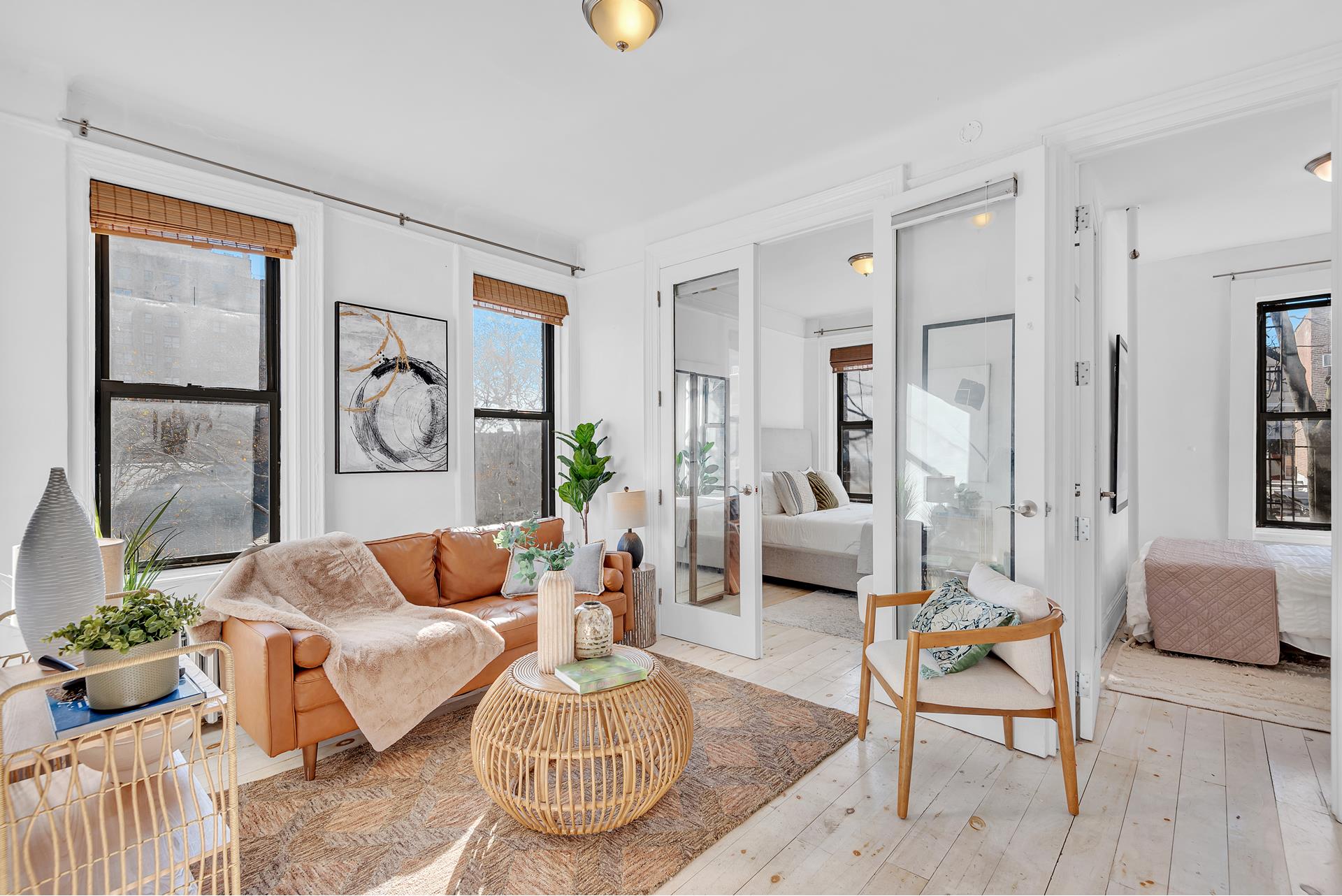 224 E 11TH Street 22