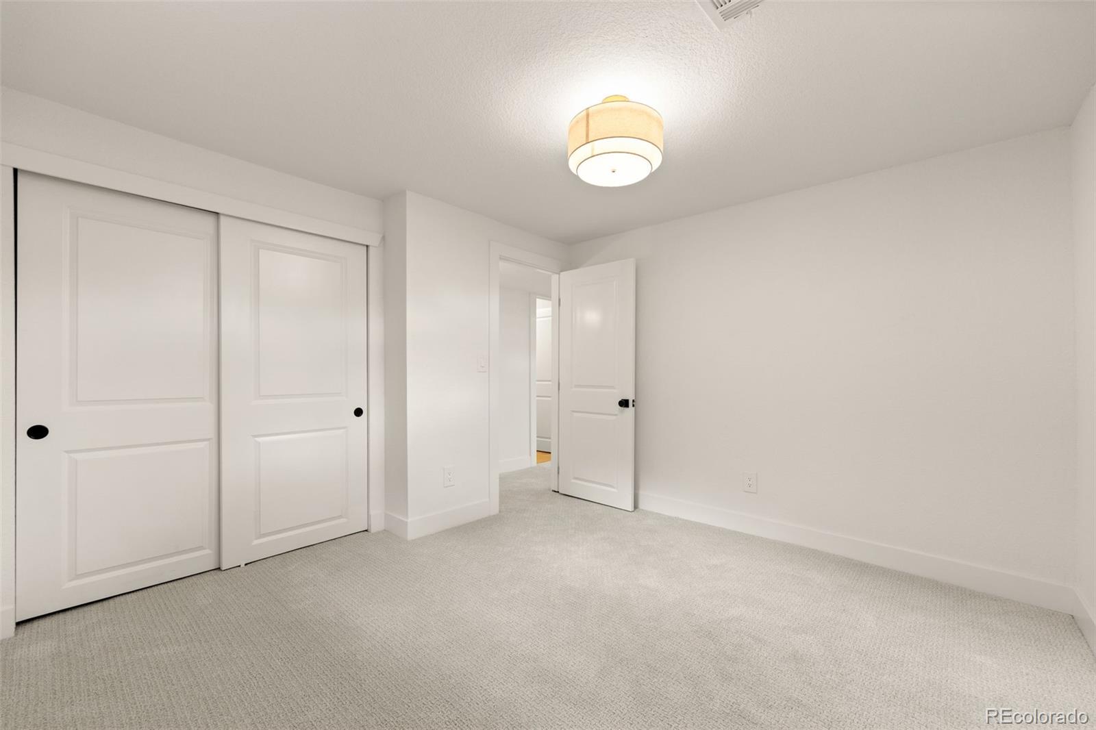 74 S Flora Way
