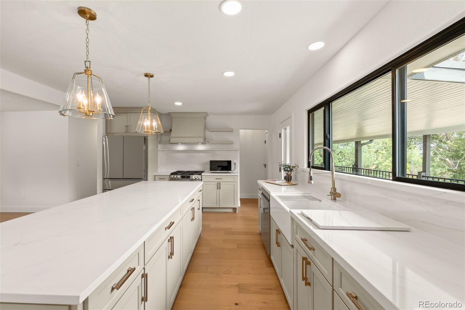 74 S Flora Way