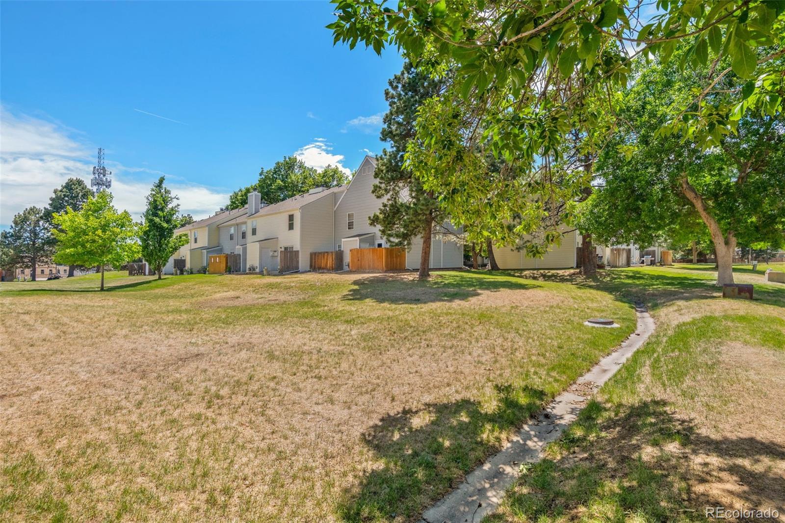 9035 W Floyd Avenue