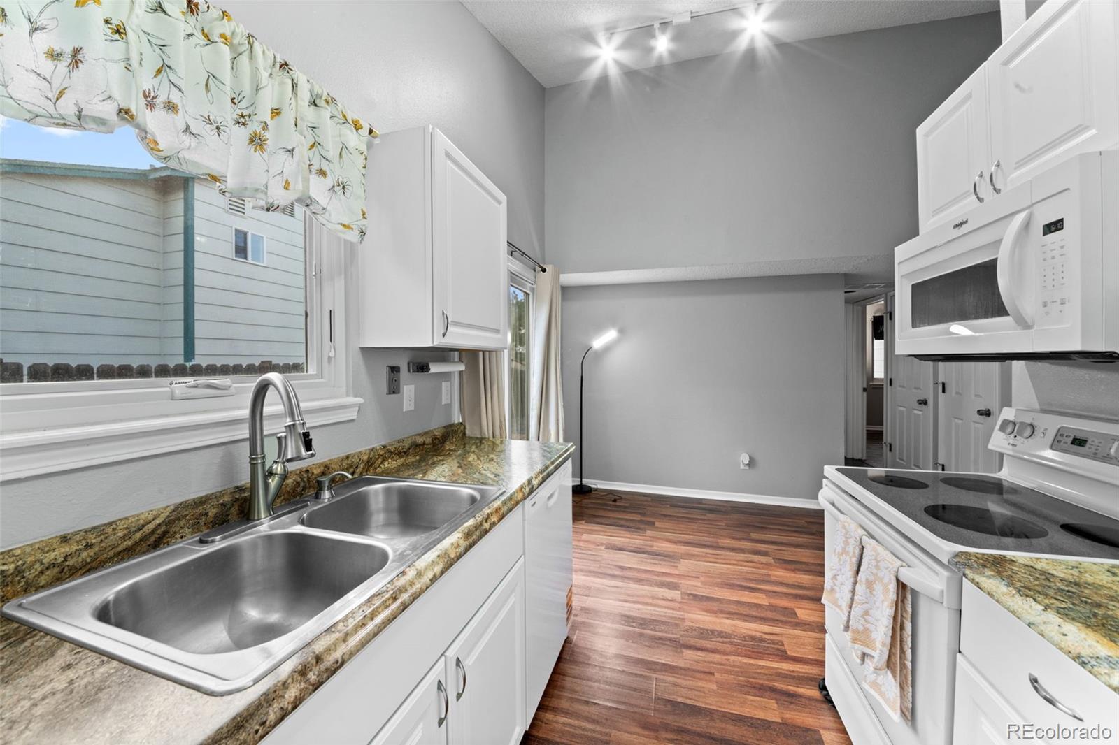 17551 E Temple Drive