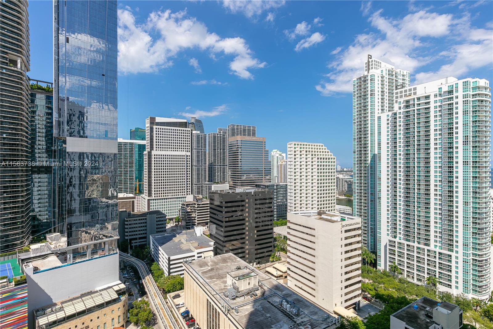 1000 NE Brickell Plz # 2815