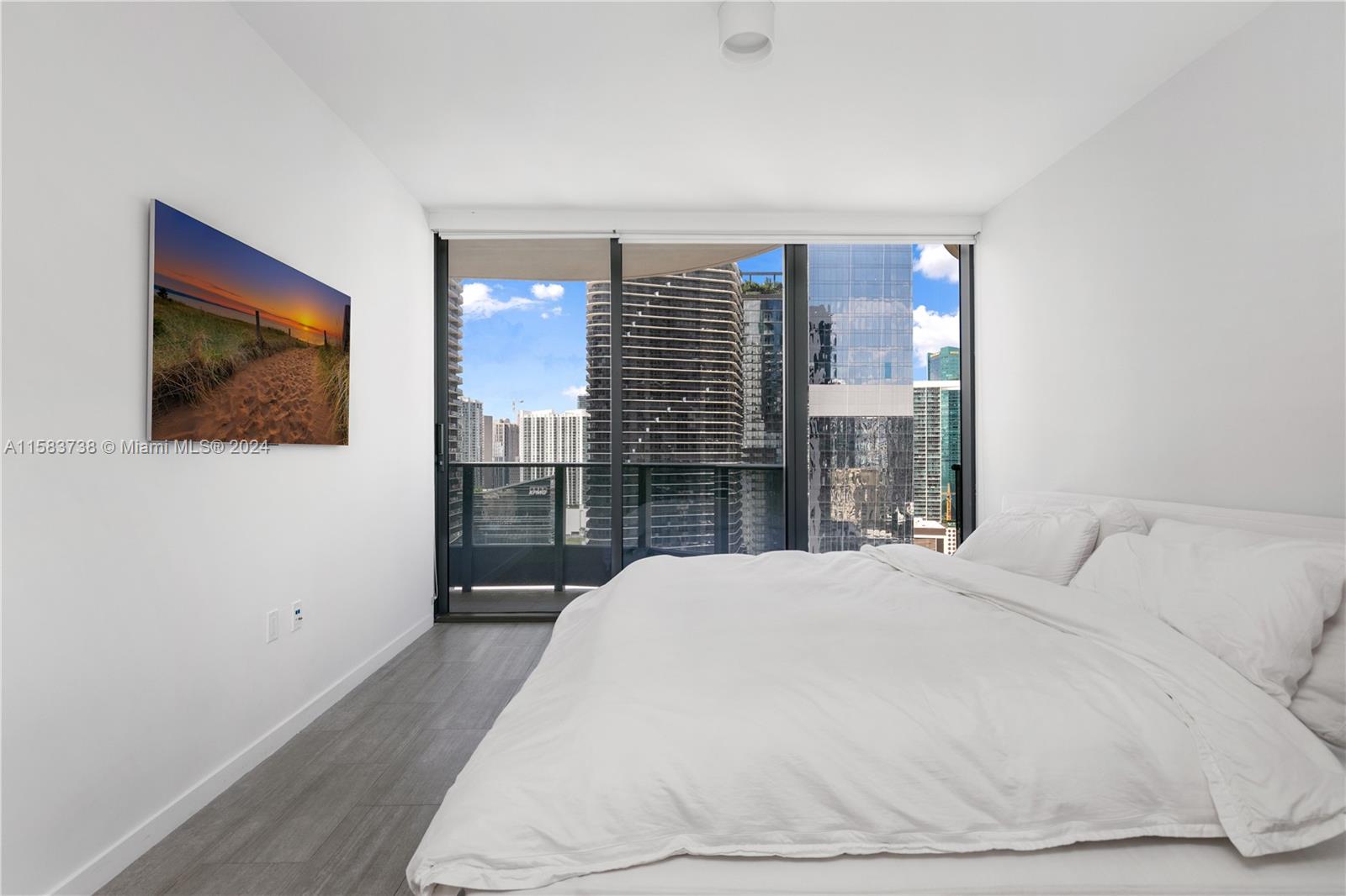 1000 NE Brickell Plz # 2815