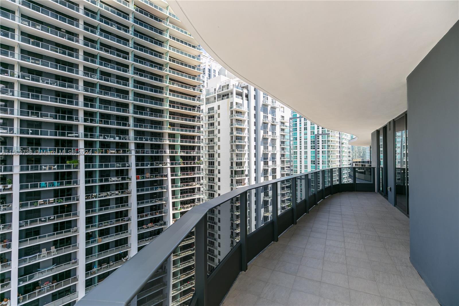 1000 NE Brickell Plz # 2815